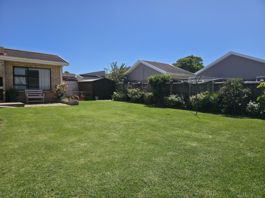 4 Bedroom Property for Sale in Noorsekloof Eastern Cape